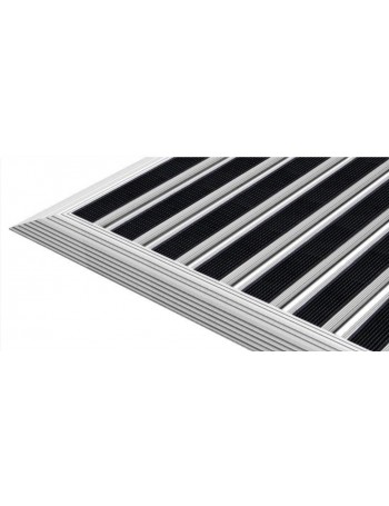 tapis aluminiul avec profil caoutchouc extérieur.