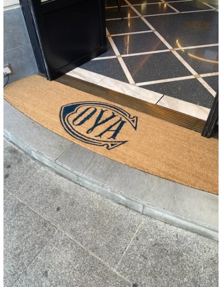 tapis coco personnalisé, avec découpe laser.