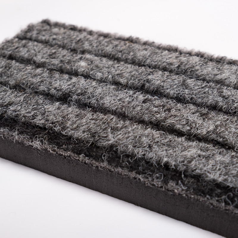 Tapis Brosse Synthétique Gris sur Mesure